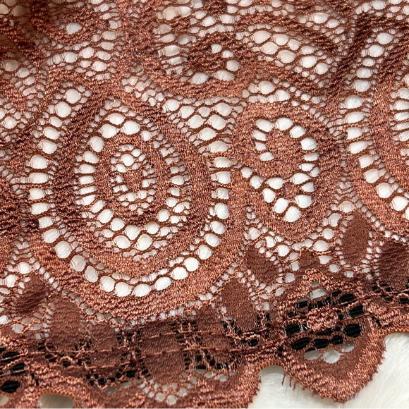 NWOT Free People Intimately Reversible Lace Bandeau - Picture 3 of 7